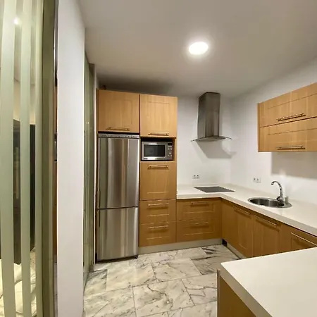 Daire Pleno Centro Muy Luminoso